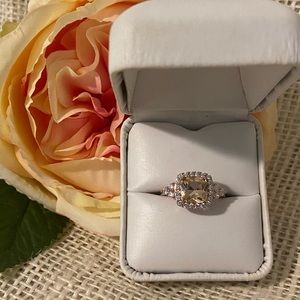 Cushion Cut 4.10 CT Morganite Ring